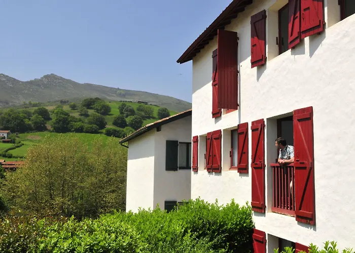 Kompleks wypoczynkowy Vvf Pays Basque La Rhune 3*
