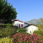 Parque de vacaciones Vvf Pays Basque La Rhune 3*